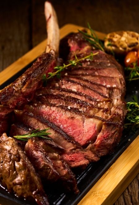 Premium Tomahawk Steak